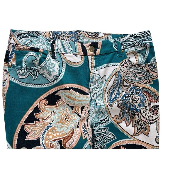 Chicos Girlfriend Slim Leg Ankle Pants Beige Multi Paisley Print Size 1 / US 8 - Picture 3 of 8